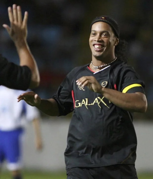 post card Ronaldinho Gordo.webp